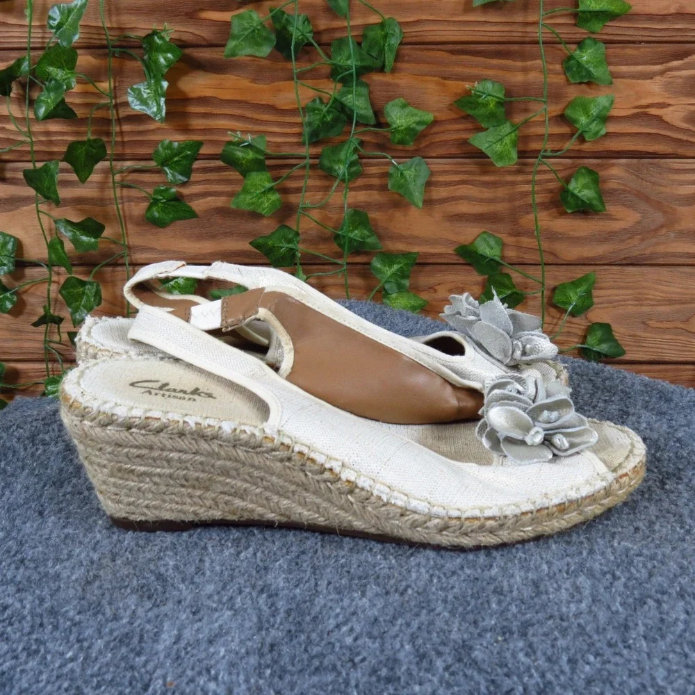 Clarks artisan petrina